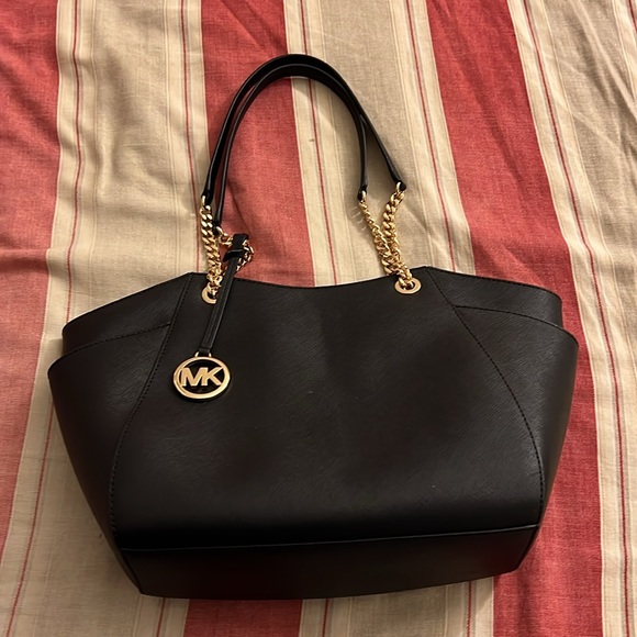 Black Micheal Kors Bag - Picture 3 of 6